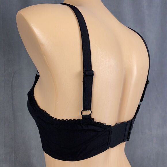 Out from Under Urban Outfitters Size Small Black Unlined Pin Up Bra Wire Free - Picture 4 of 8
